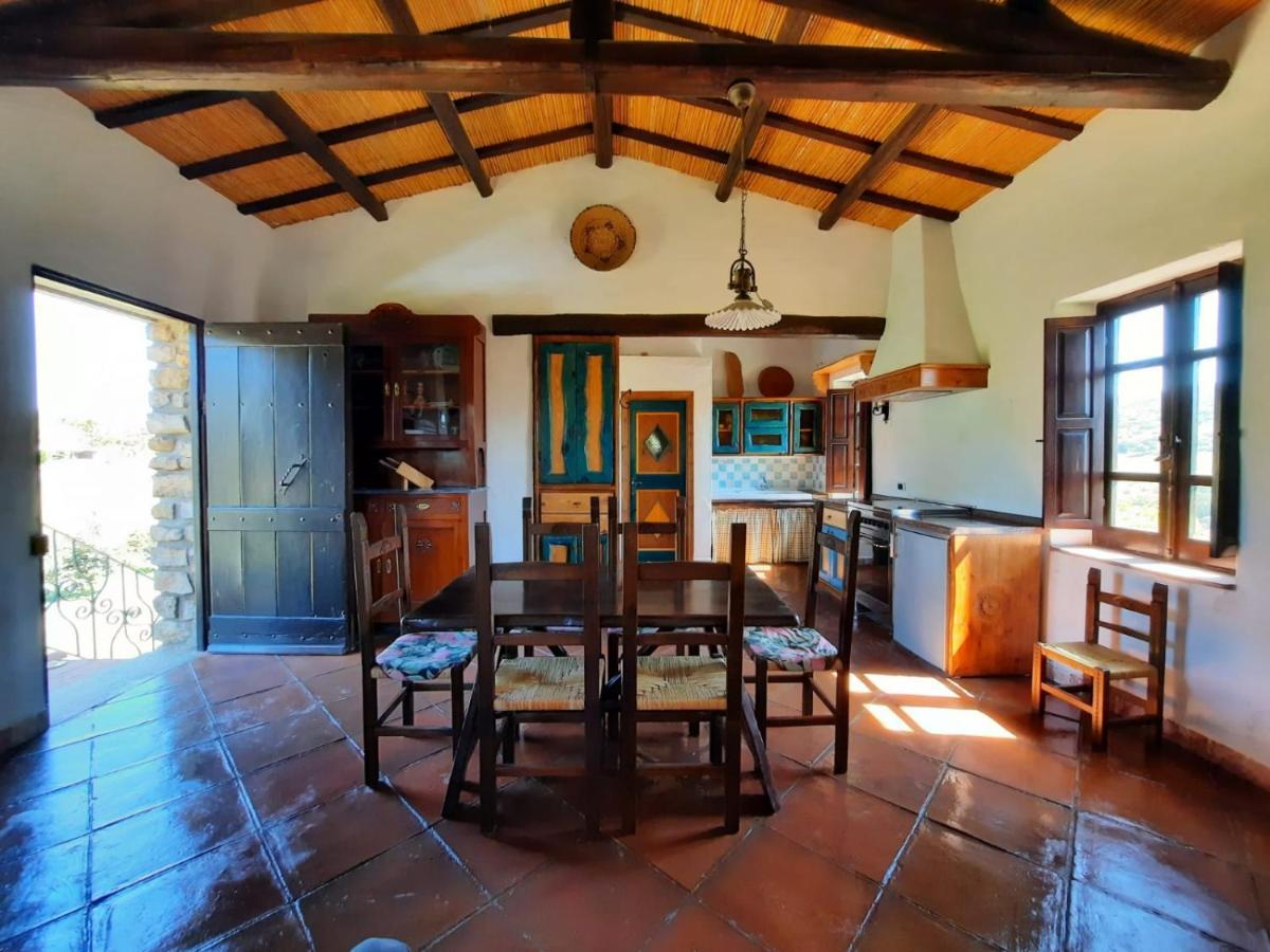 Agriturismo Cuile Querce Apartment Campanedda Bagian luar foto